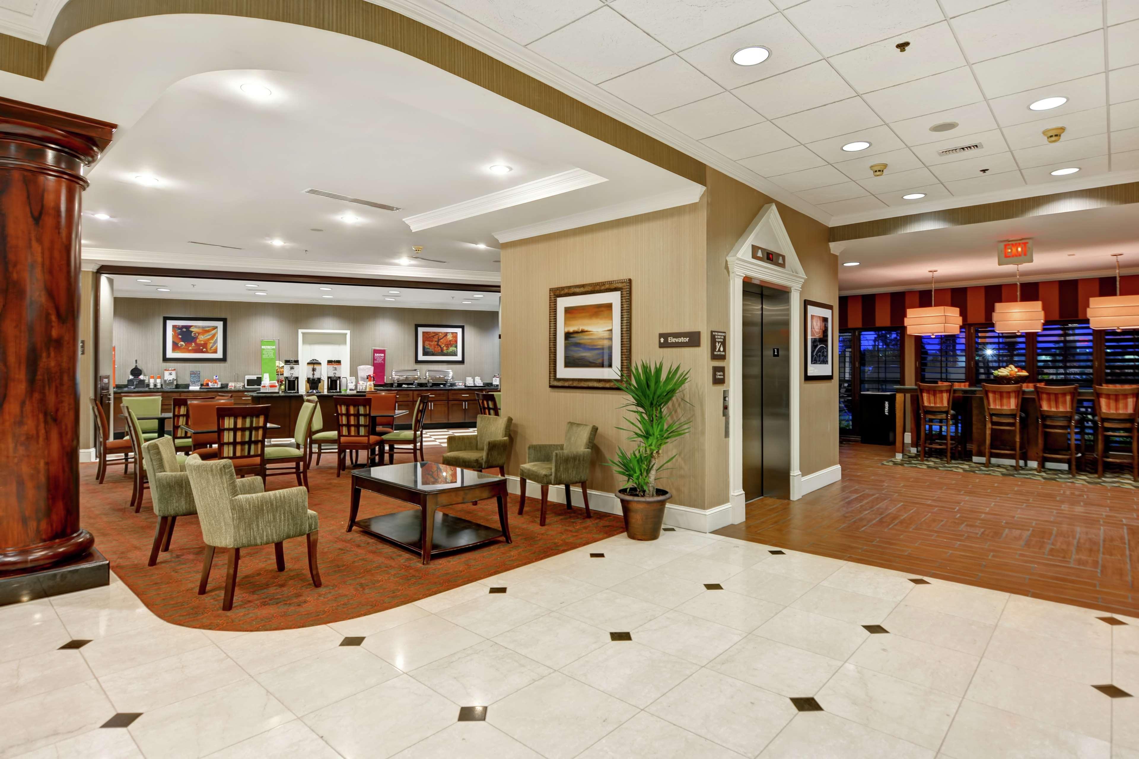 Hampton Charleston North 3*
