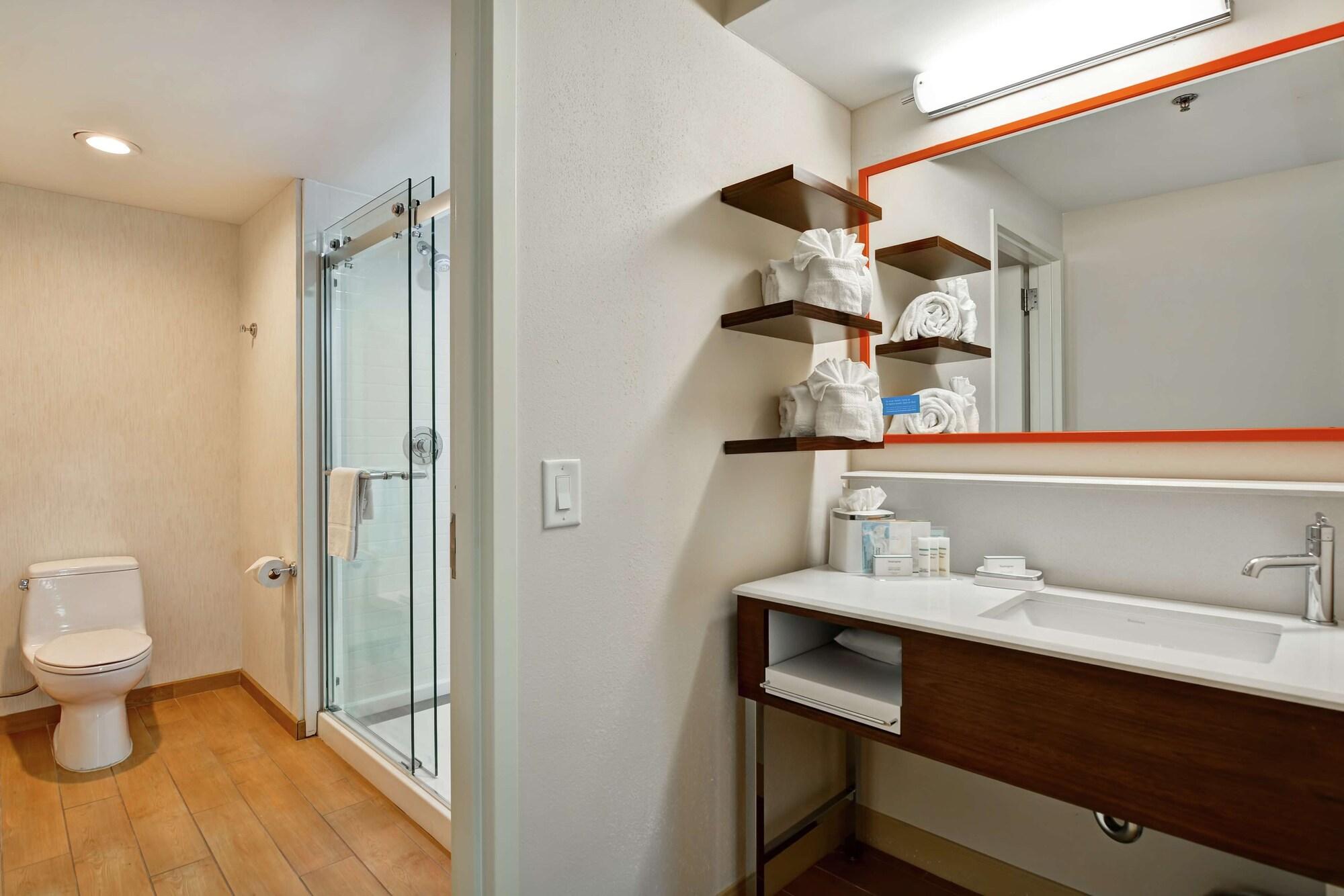 Hampton Charleston North Hotel 3*
