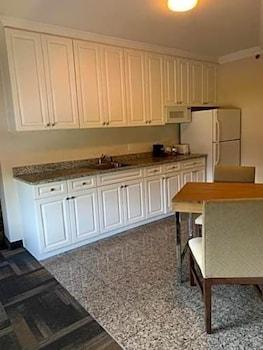 Hampton Charleston North Hotel 3*