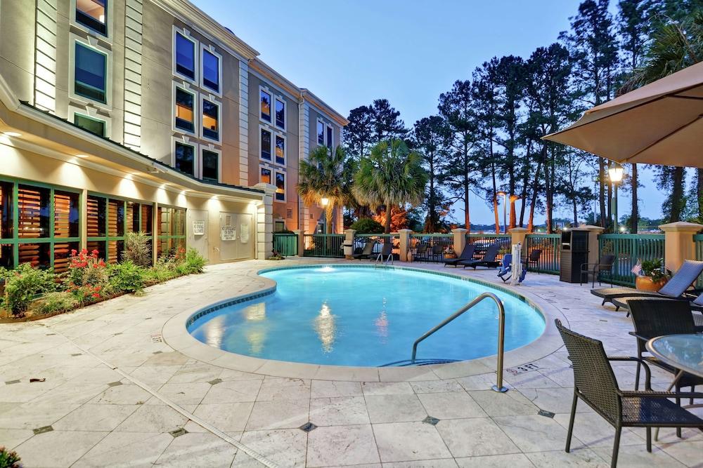 Hampton Charleston North 3*